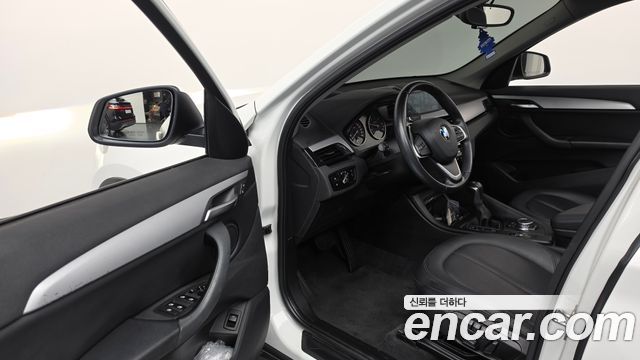 BMW X1 2016 — photo 10