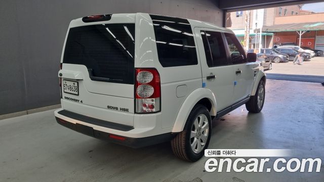 Land Rover Discovery 2013 — photo 2