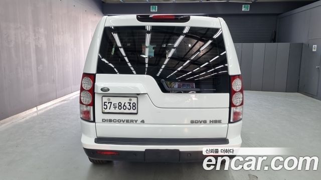 Land Rover Discovery 2013 — photo 4