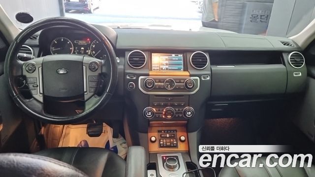Land Rover Discovery 2013 — photo 7