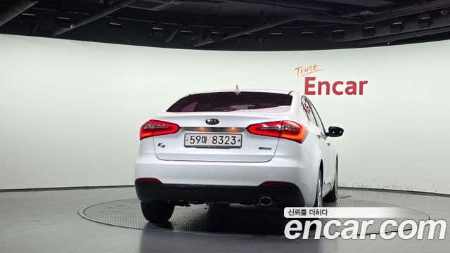 Kia K3 2015 — photo 4