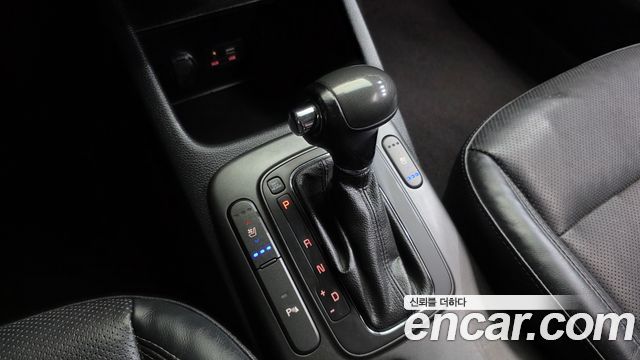 Kia K3 2015 — photo 12