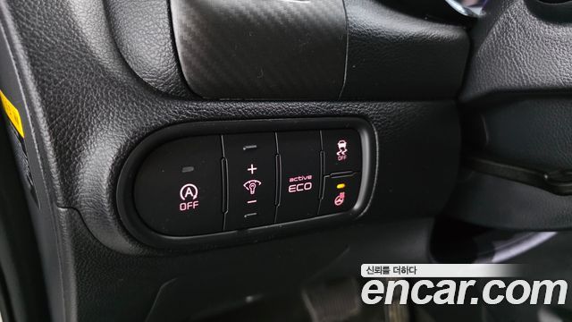 Kia K3 2015 — photo 23