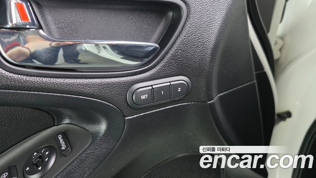 Kia K3 2015 — photo 28