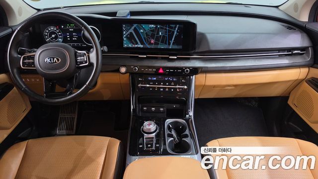Kia Canival 2021 — photo 10