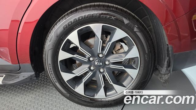 Kia Canival 2021 — photo 7