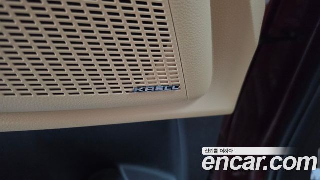 Kia Canival 2021 — photo 34