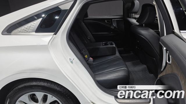 Kia K8 2023 — photo 17