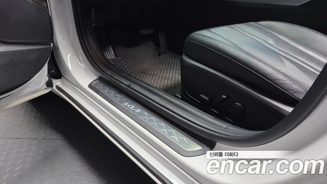 Kia K8 2023 — photo 28