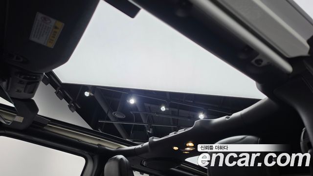 Jeep Wrangler 2020 — photo 23