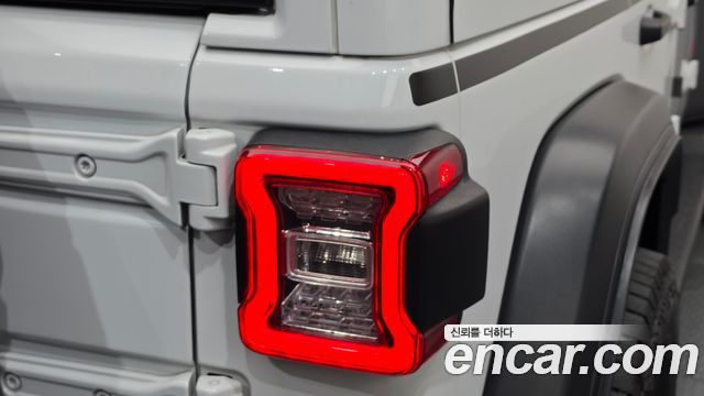 Jeep Wrangler 2020 — photo 9