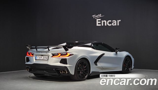 Chevrolet Corvette 2023 — photo 2