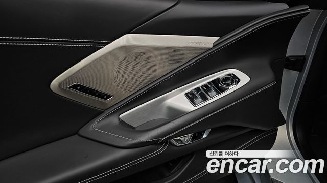 Chevrolet Corvette 2023 — photo 31