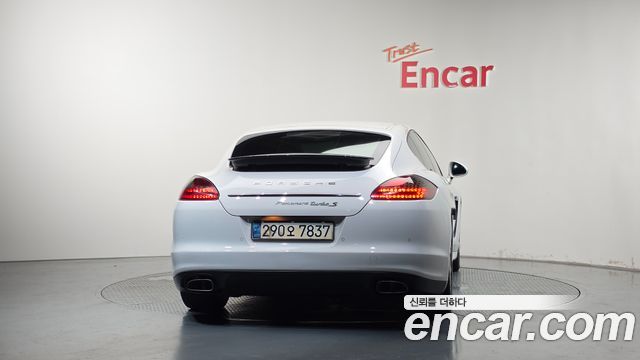 Porsche Panamera 2012 — photo 4