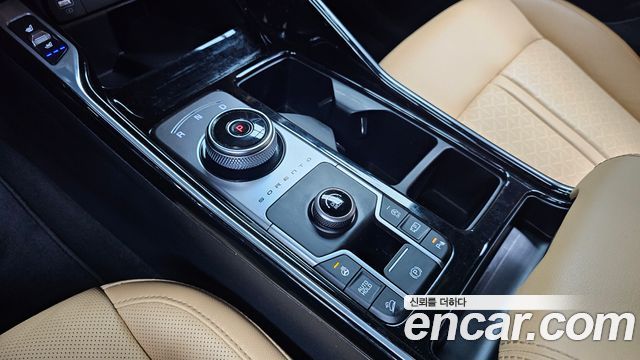 Kia Sorento 2023 — photo 12