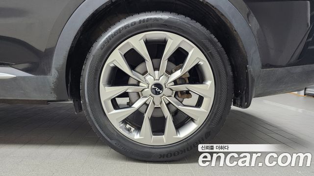 Kia Sorento 2023 — photo 7