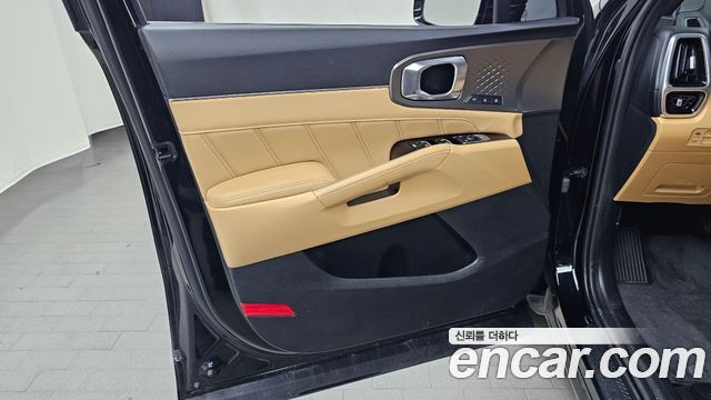 Kia Sorento 2023 — photo 14