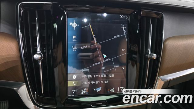 Volvo S90 2017 — photo 29