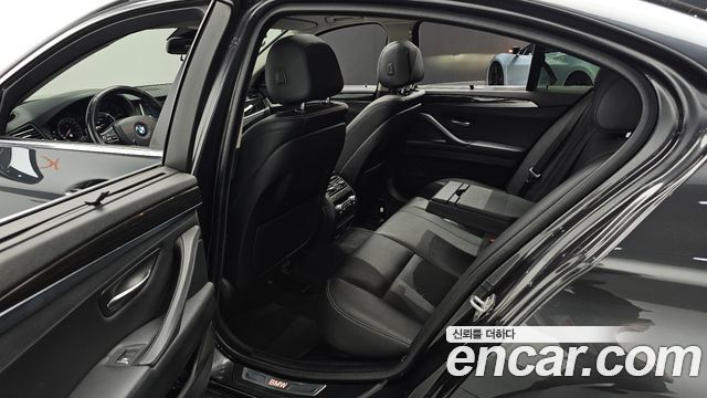 BMW 5-Series 2014 — photo 12
