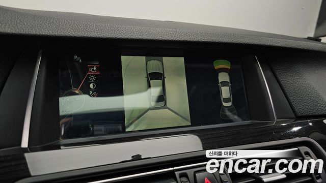 BMW 5-Series 2014 — photo 15