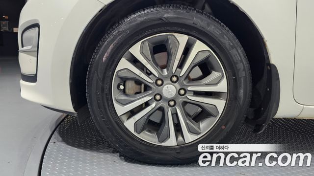Kia Canival 2019 — photo 5