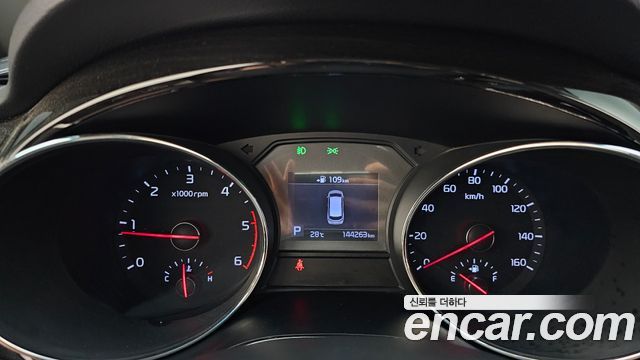 Kia Canival 2019 — photo 8