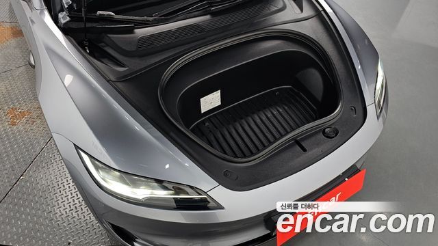 Tesla Model 3 2026 — photo 6
