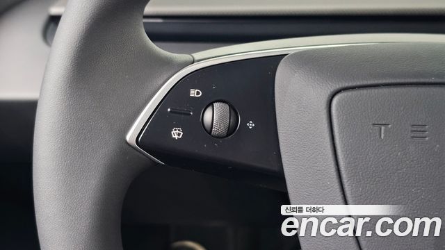 Tesla Model 3 2026 — photo 20