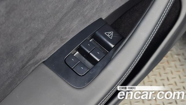 Tesla Model 3 2026 — photo 33