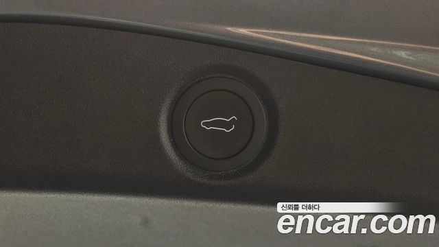 Tesla Model 3 2026 — photo 37