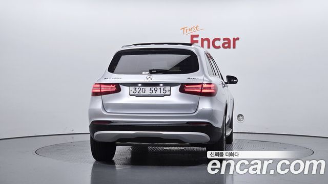 Mercedes-Benz GLC-Class 2019 — photo 4