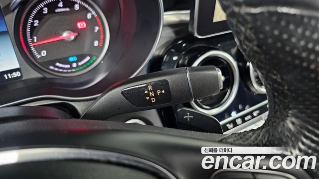 Mercedes-Benz GLC-Class 2019 — photo 12
