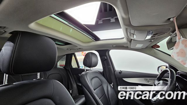 Mercedes-Benz GLC-Class 2019 — photo 25