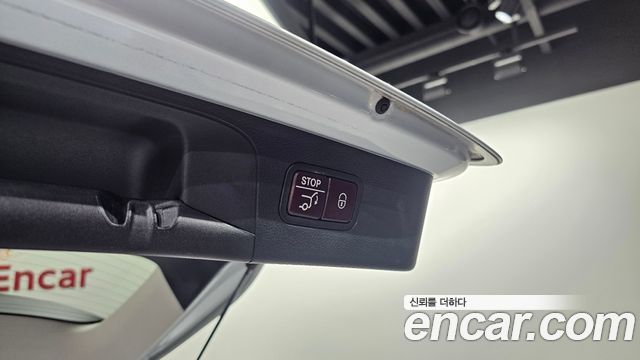 Mercedes-Benz GLC-Class 2019 — photo 26