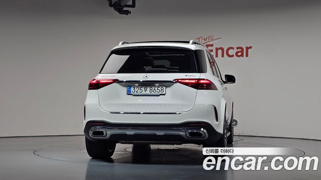 Mercedes-Benz GLE-Class 2024 — photo 4