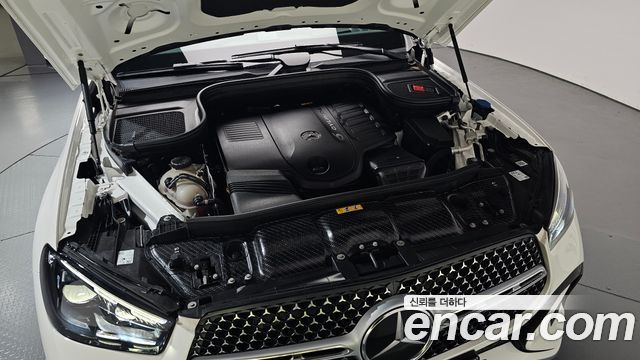 Mercedes-Benz GLE-Class 2024 — photo 6