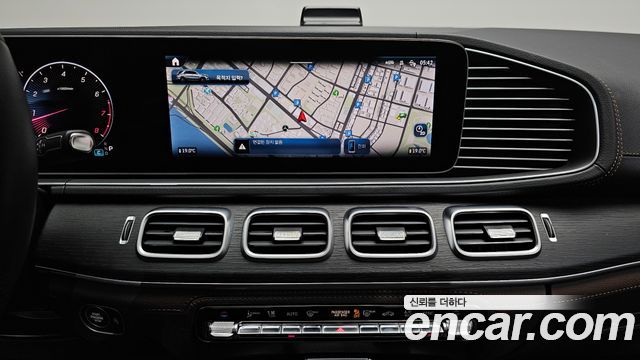 Mercedes-Benz GLE-Class 2024 — photo 20