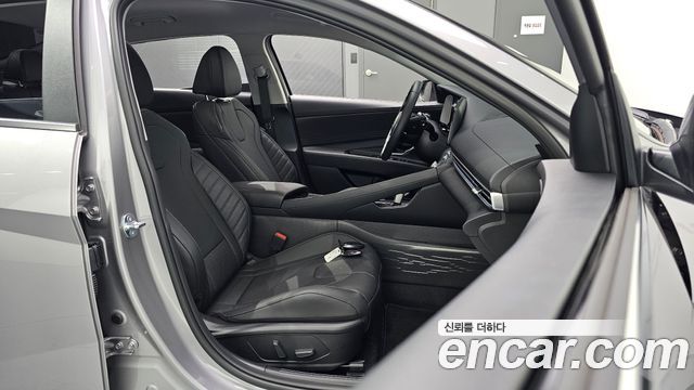 Hyundai AVANTE 2026 — photo 18