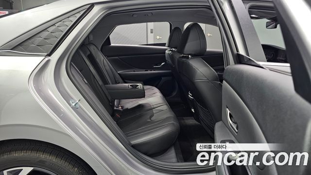 Hyundai AVANTE 2026 — photo 16
