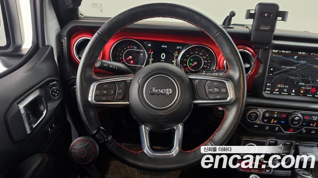 Jeep Wrangler 2022 — photo 19
