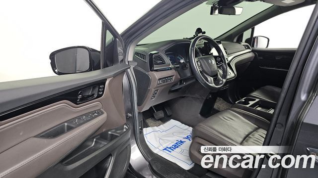 Honda Odyssey 2019 — photo 13