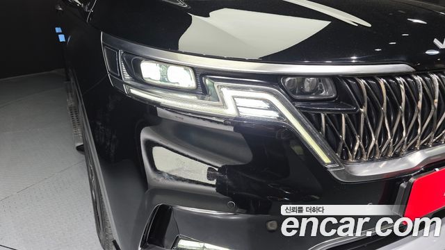 Kia Canival 2023 — photo 8