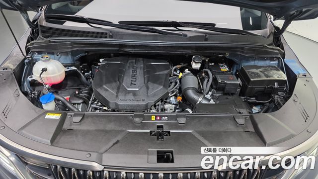 Kia Canival 2023 — photo 6