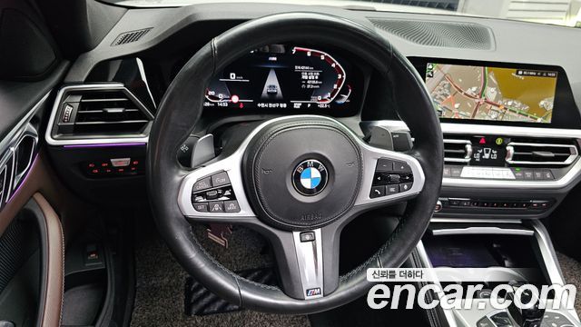BMW 4-Series 2022 — photo 18