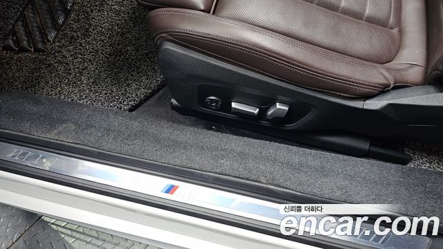 BMW 4-Series 2022 — photo 30
