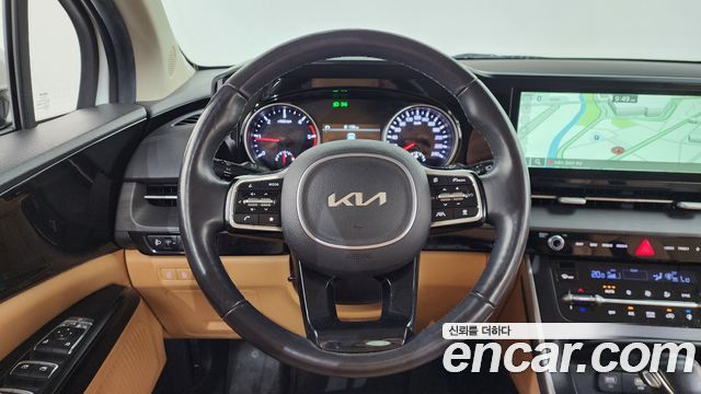 Kia Canival 2023 — photo 13