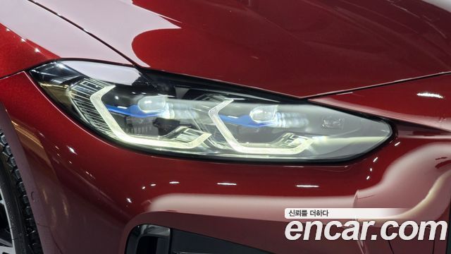 BMW i4 2023 — photo 8