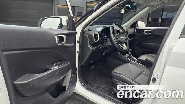 Hyundai Venue 2020 — photo 13