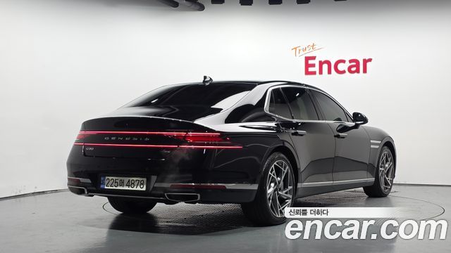Genesis G90 2022 — photo 2
