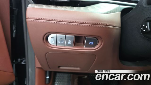 Genesis G90 2022 — photo 23